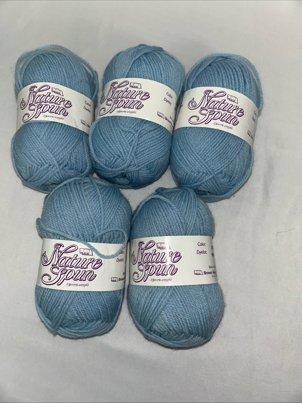 Nature Spun Sports Weight Yarn Lot Of Five Skeins Color 115 Bit Of Blue Same Lot